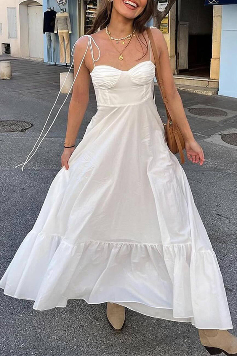 Effortlessly Elegant Dress with a Timeless Design