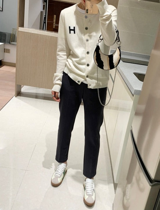 Classic Vintage & Enduringly Stylish Cardigan