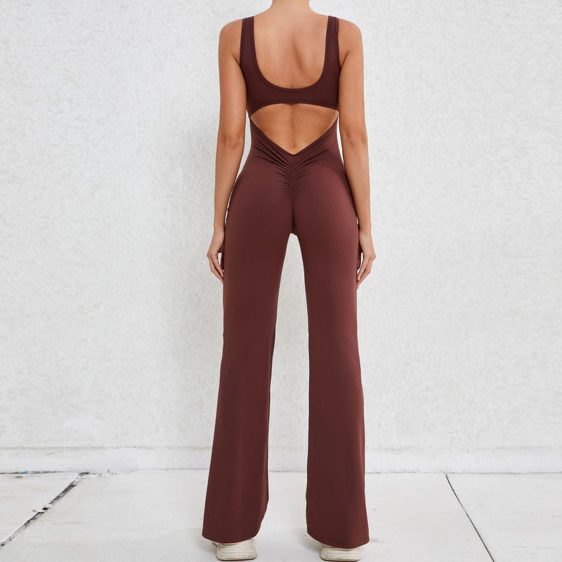 Well Tailored Garment with a Graceful Silhouette