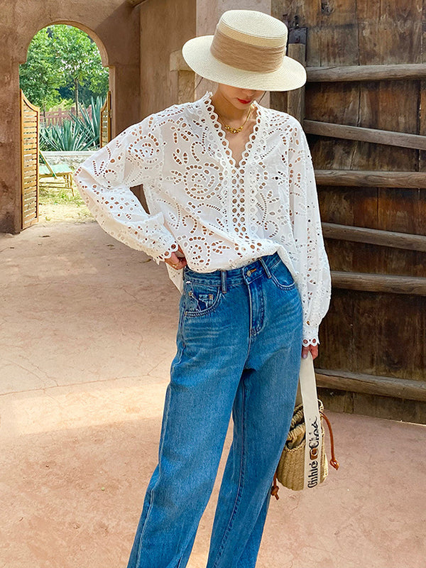 Beautifully Finished Blouse in a Timeless Design