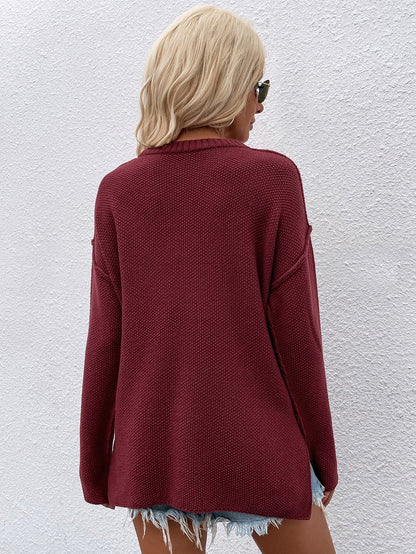 Effortlessly Elegant Sweater with a Timeless Design