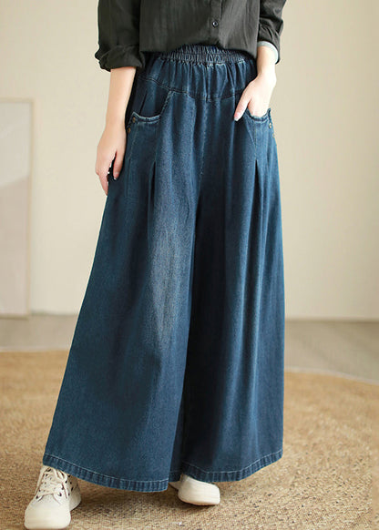 Classic Vintage Pants with a Flattering Fit