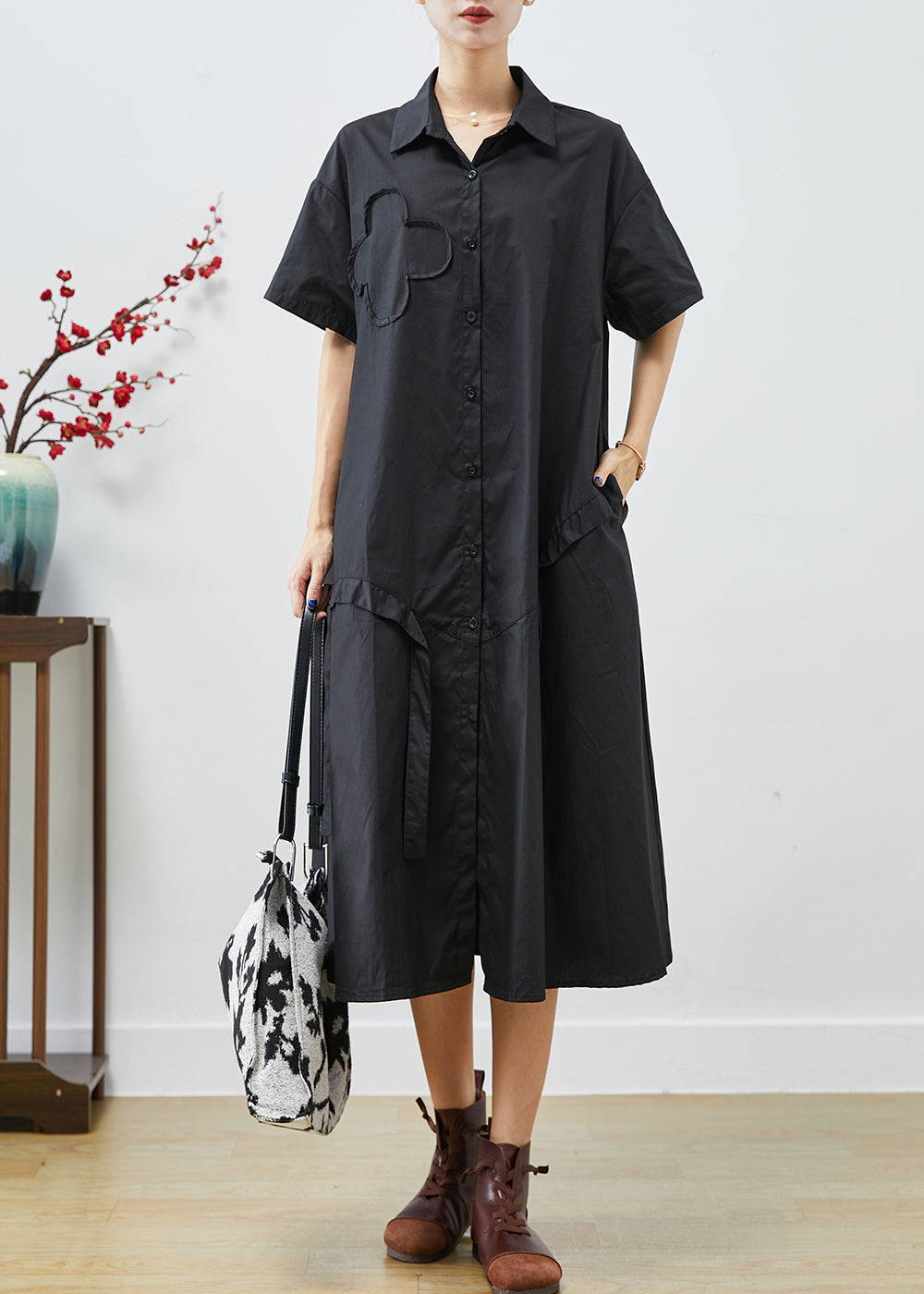 Beautifully Crafted Dress in a Classic Style