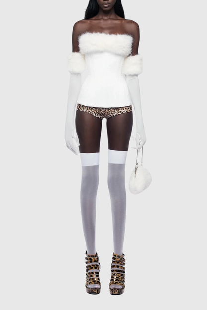 Well Tailored Top with a Graceful Silhouette