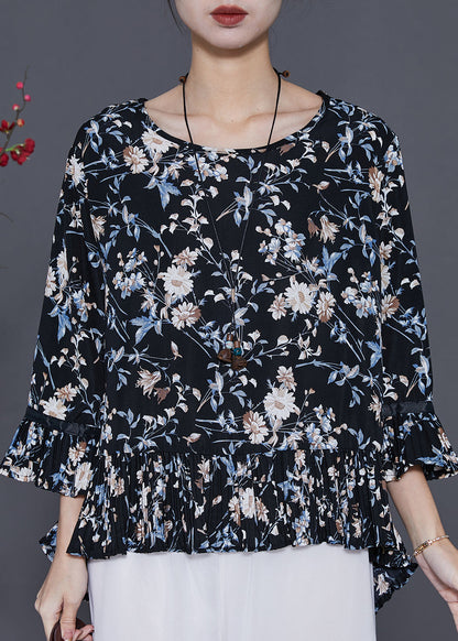 Beautifully Finished Blouse in a Timeless Design