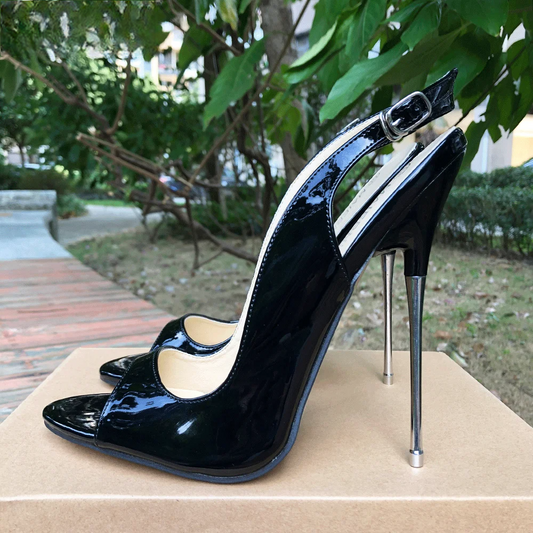 Classic Vintage Heels with a Flattering Fit