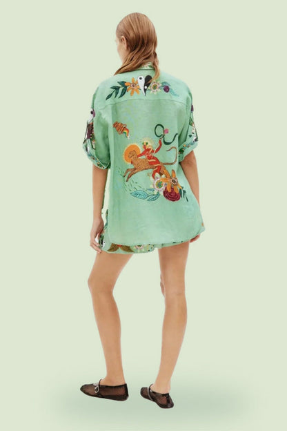 Classic Vintage & Enduringly Stylish Shirt