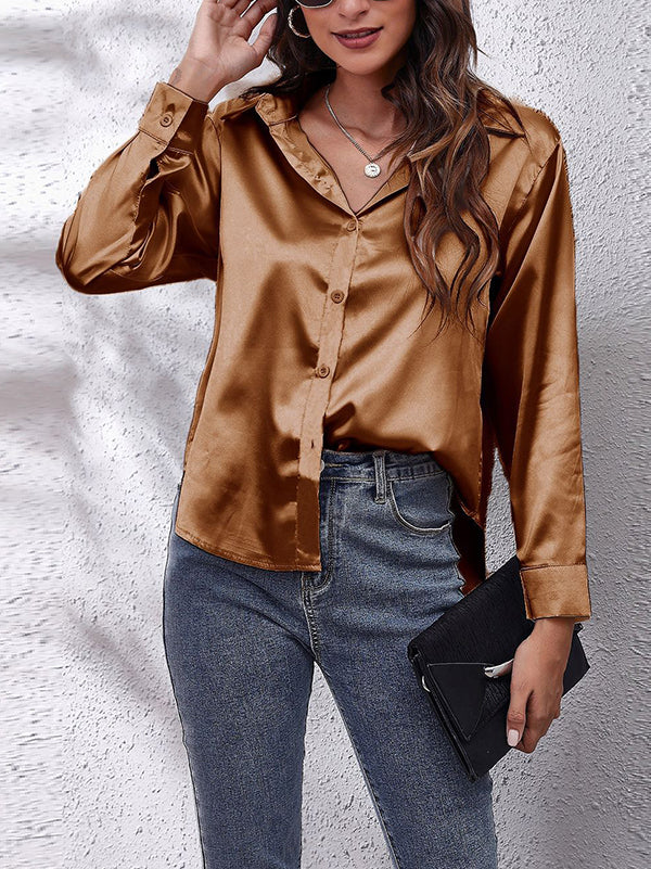 Classic Vintage Blouse with a Flattering Fit