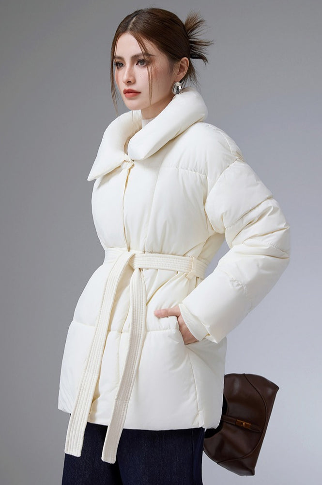 Gracefully Styled Jacket for Any Occasion