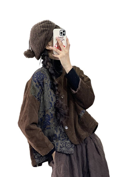 Effortlessly Elegant Jacket with a Timeless Design