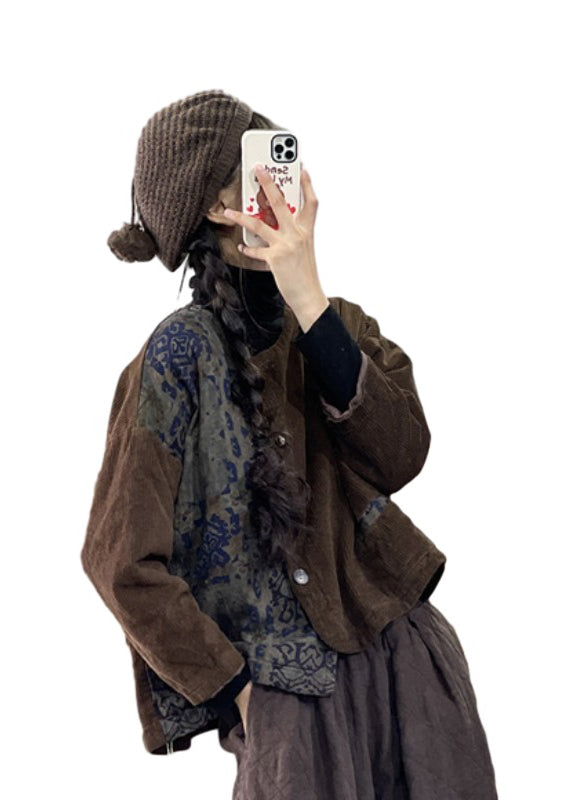 Effortlessly Elegant Jacket with a Timeless Design