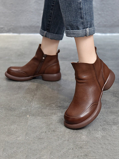 Beautifully Finished Boots in a Timeless Design
