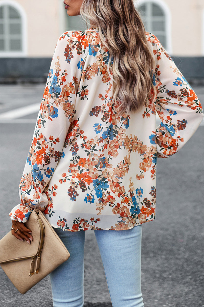 Classic Vintage & Enduringly Stylish Blouse