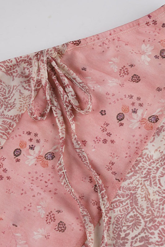 Effortlessly Elegant Garment with a Timeless Design