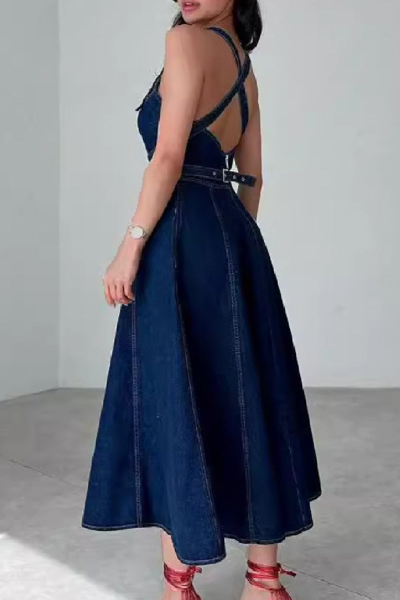 Sophisticated Dress with a Clean Classic Look