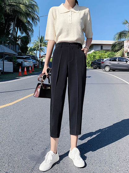 Well Tailored Trousers with a Graceful Silhouette