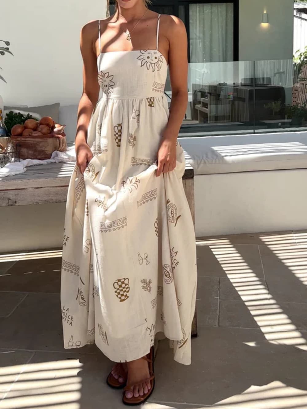 Classic Vintage Dress with a Flattering Fit