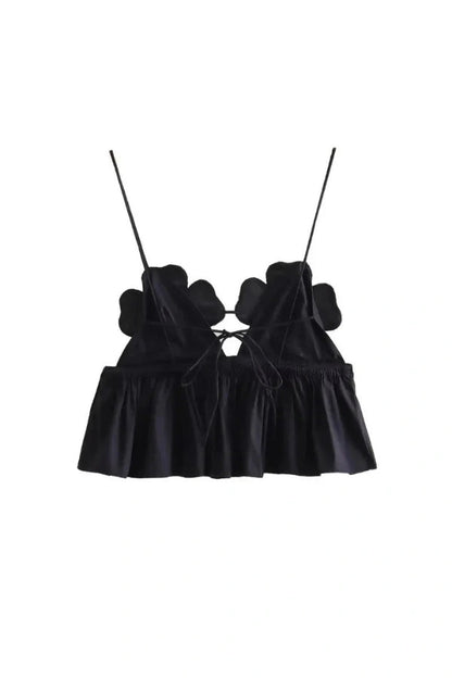 Beautifully Finished Garment in a Timeless Design