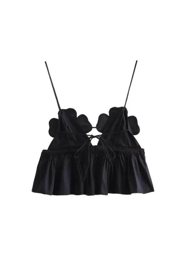 Beautifully Finished Garment in a Timeless Design