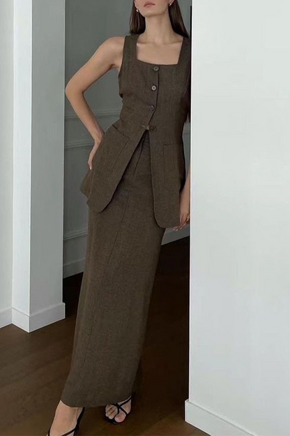 Beautifully Finished Garment in a Timeless Design