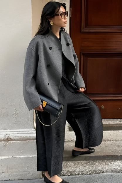 Classic Vintage Jacket with a Flattering Fit