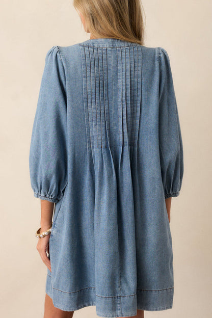 Classic Vintage & Enduringly Stylish Dress