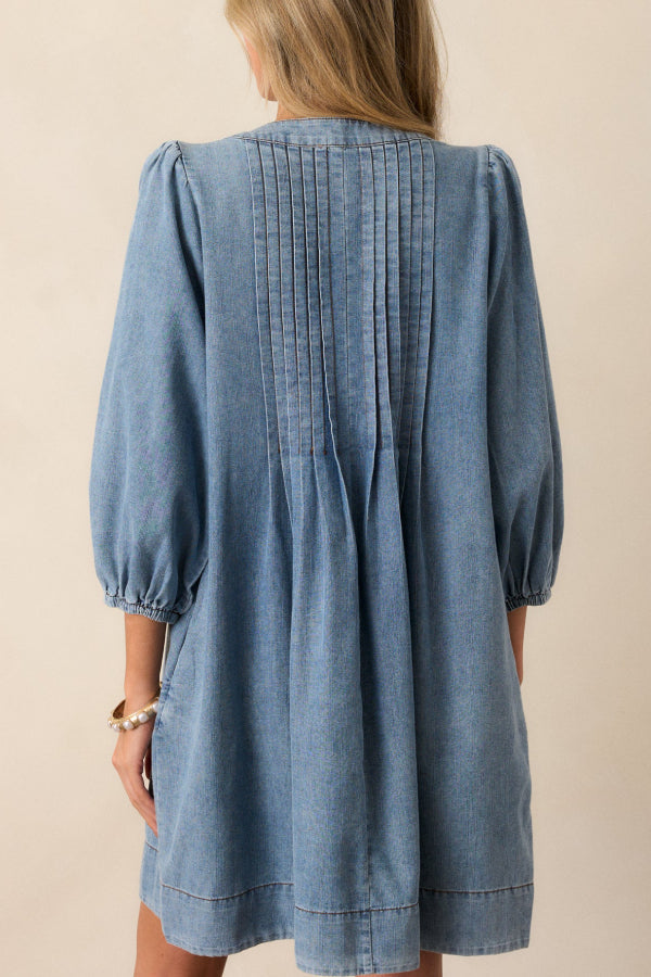 Classic Vintage & Enduringly Stylish Dress