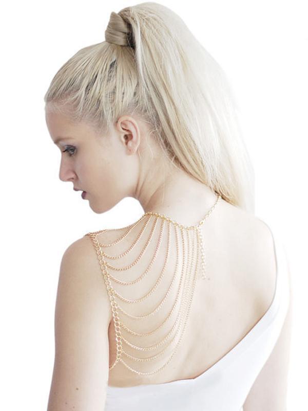 Well Tailored Garment with a Graceful Silhouette