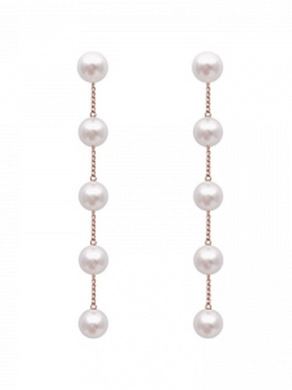 Sophisticated Garment with a Clean Classic Look