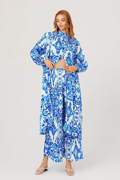 Beautifully Finished Garment in a Timeless Design