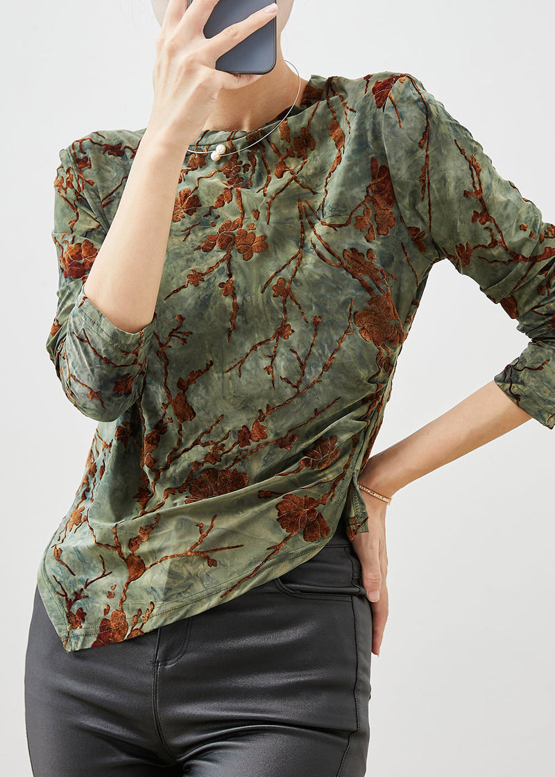 Elegantly Styled Blouse for Everyday Wear