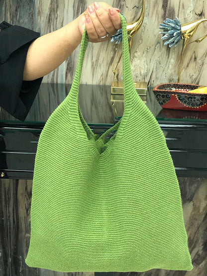 Beautifully Finished Bag in a Timeless Design