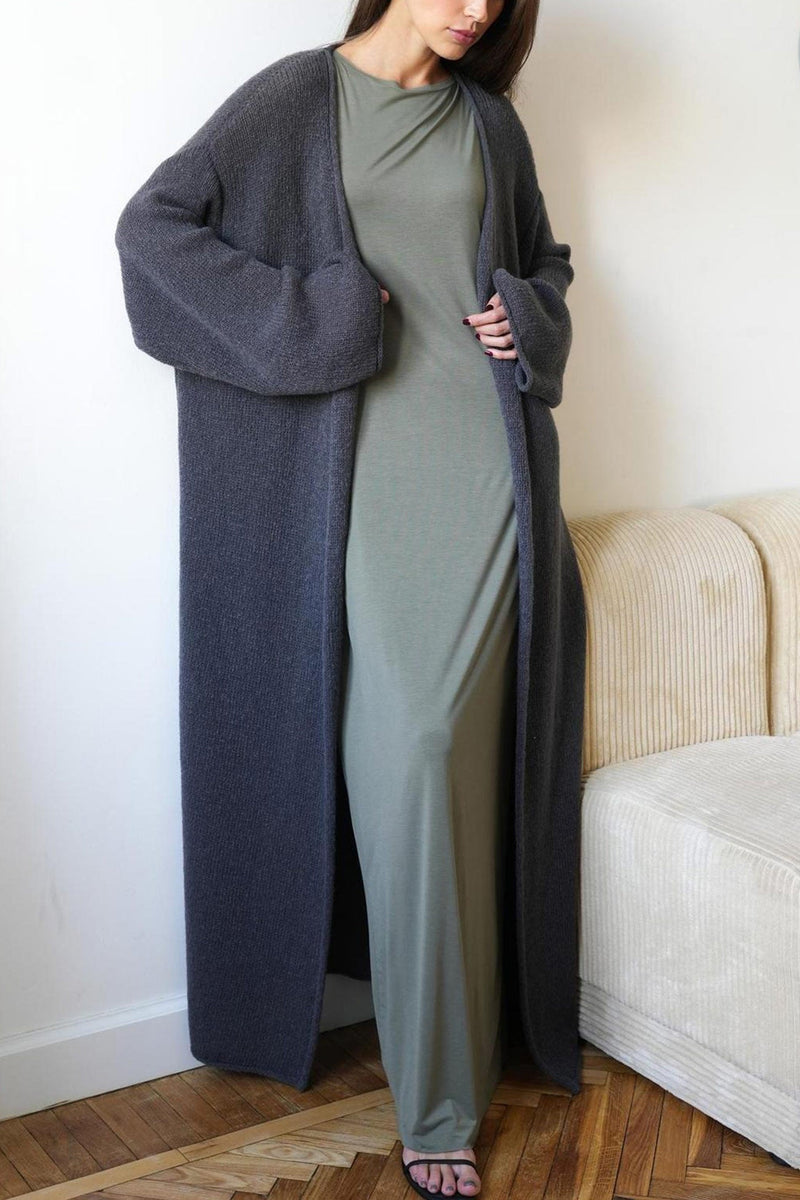 Classic Vintage Cardigan with a Flattering Fit