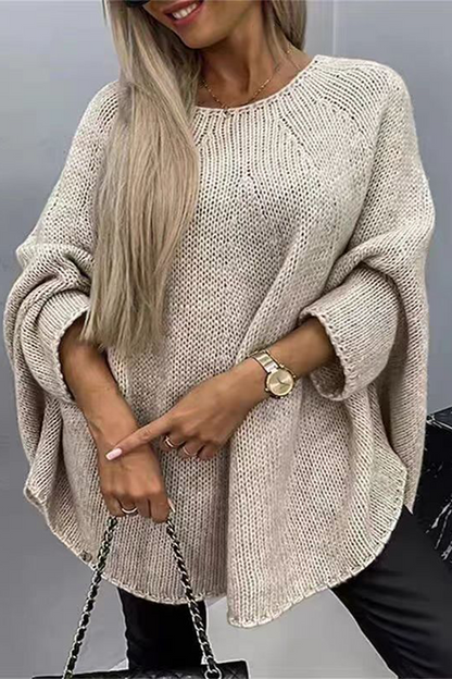 Well Tailored Sweater with a Graceful Silhouette