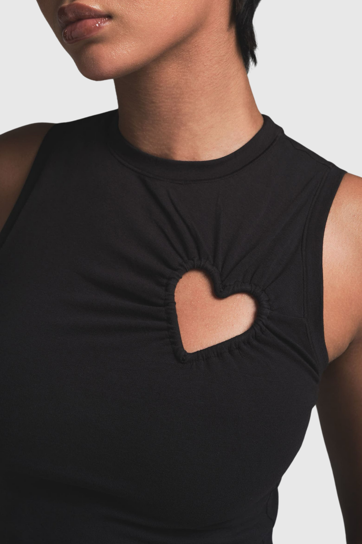 Effortlessly Elegant Top with a Timeless Design