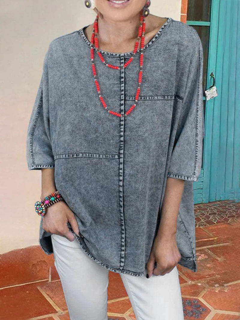 Sophisticated Blouse with a Clean Classic Look