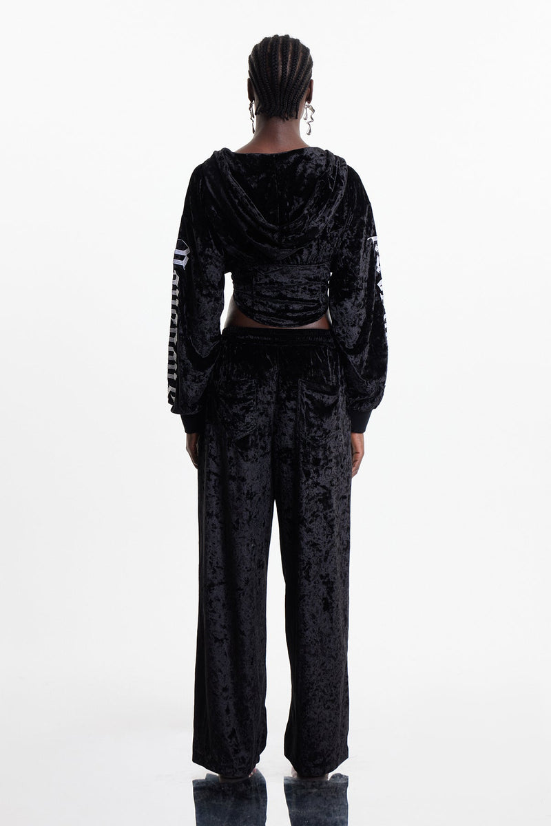 Elegantly Styled Pants for Everyday Wear