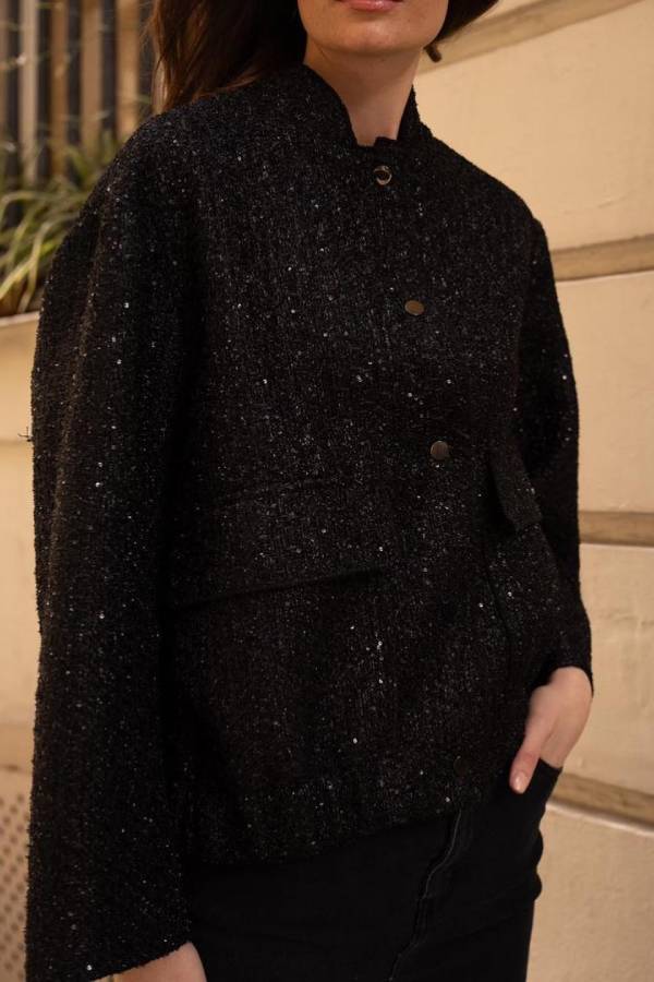 Polished Jacket with an Effortless Classic Look