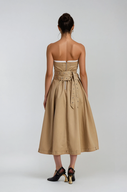 Beautifully Crafted Dress in a Classic Style