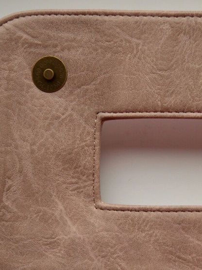 Beautifully Finished Bag in a Timeless Design