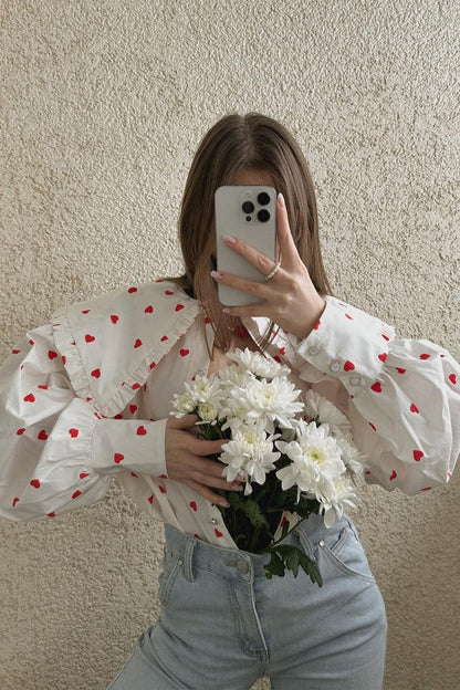 Elegantly Styled Blouse for Everyday Wear
