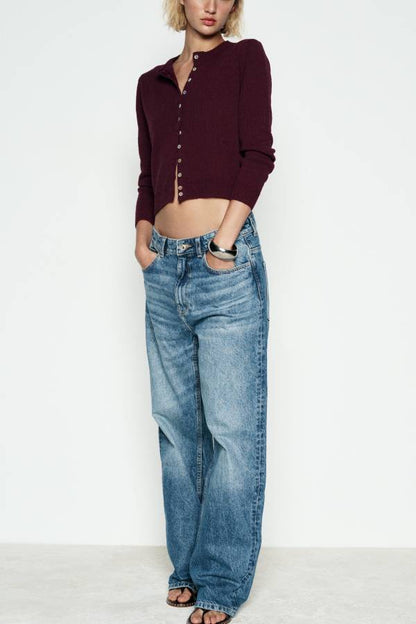 Beautifully Finished Cardigan in a Timeless Design