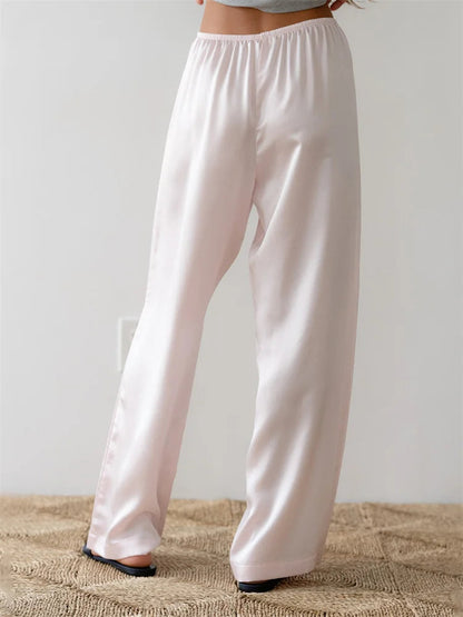 Sophisticated Garment with a Clean Classic Look