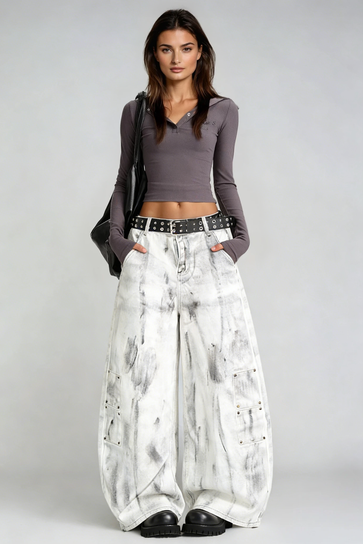 Effortlessly Elegant Garment with a Timeless Design