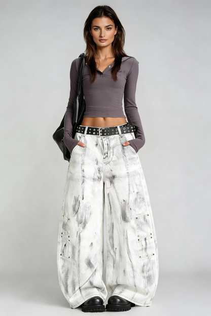 Effortlessly Elegant Garment with a Timeless Design