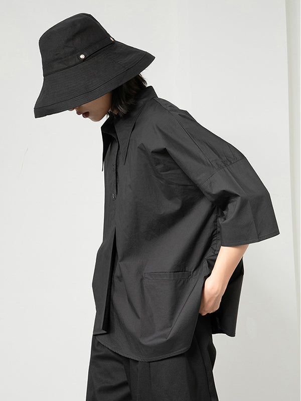 Beautifully Crafted Blouse in a Classic Style