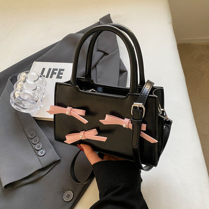 Classic Vintage & Enduringly Stylish Bag