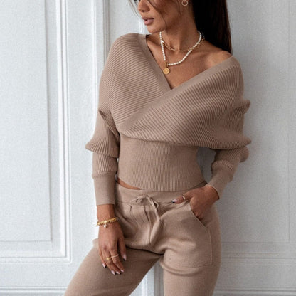 Classic Vintage Sweater with a Flattering Fit