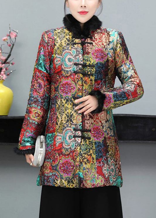 Beautifully Finished Coat in a Timeless Design