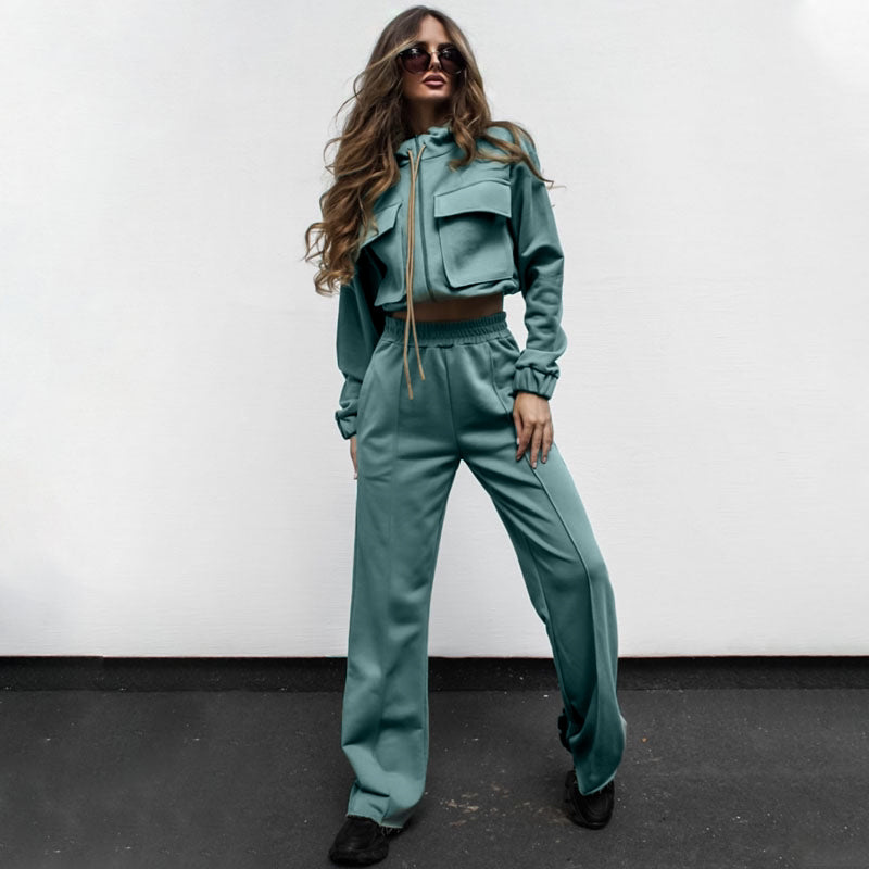 Sophisticated Trousers with a Clean Classic Look